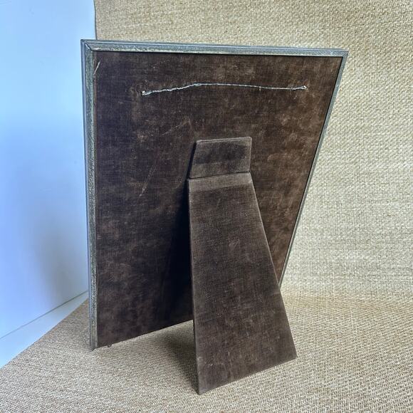 Vintage Art Deco Silver Metal Picture Frame 10x13 Etched Corners Velour Back - Picture 3 of 13